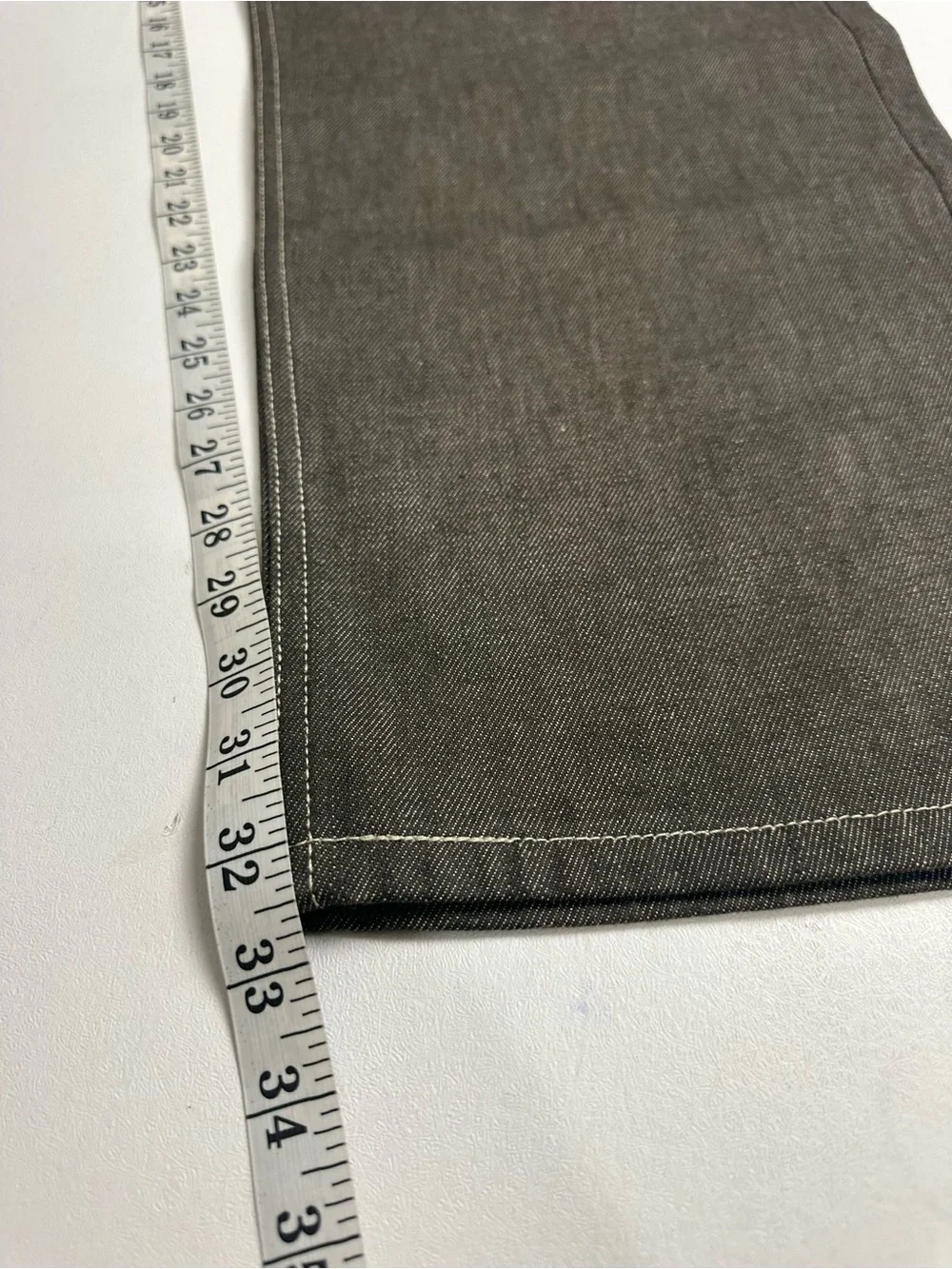 Levi’s 501 men’s 42/32 button fly denim jeans original fit (new)